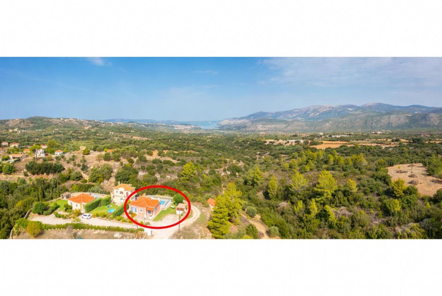 Villa Europe Ena Lakithra Exterior photo
